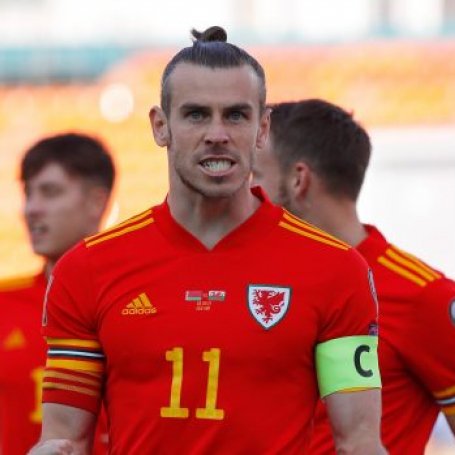 Walesu chybí zraněný Bale